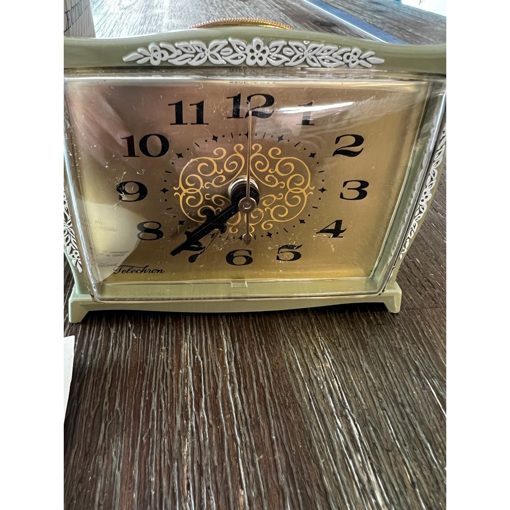 Vintage Telechron Electric Alarm Clock 7821 Avocado Green GE Mid Century Box